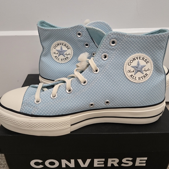 Converse All Stars Shoes - BNIB Converse Lift Platform Sneakers Aqua Check